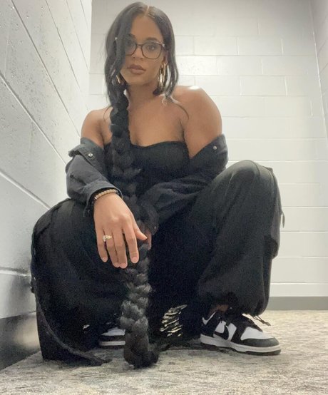 Bianca Belair ポルノスター トップ 画像