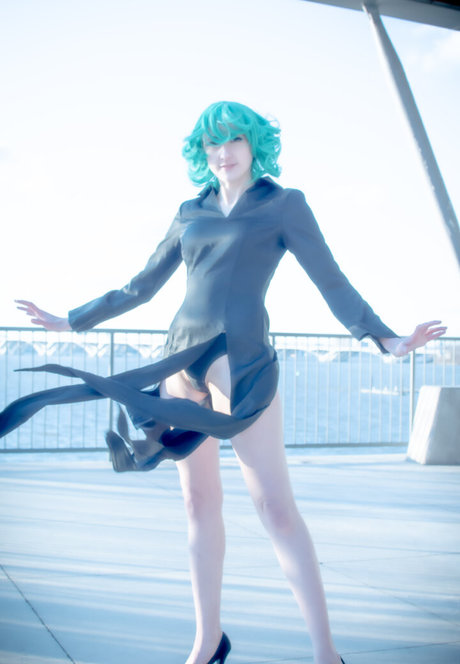 アナルフィスティングオンリーファンズ 無料 写真