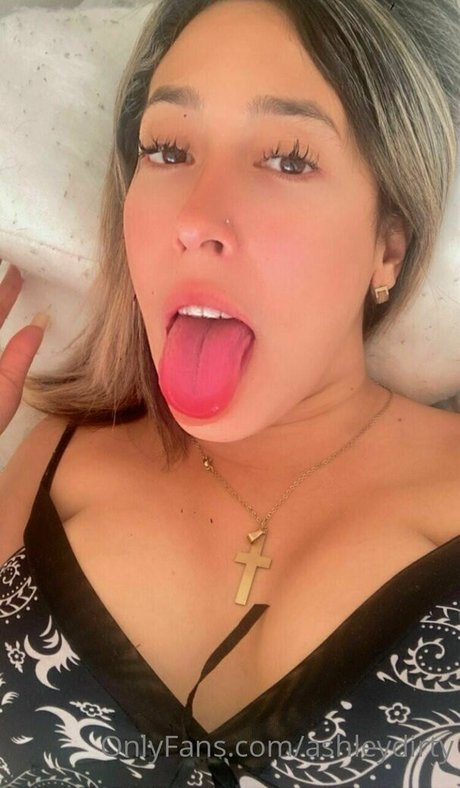 ashleydirty ポルノスター 写真