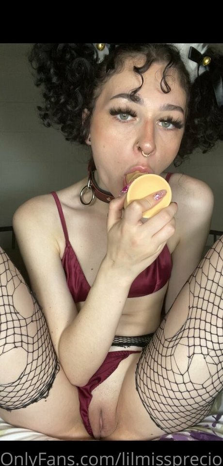 熟女潮吹きオンリーファンズ ホット裸 画像