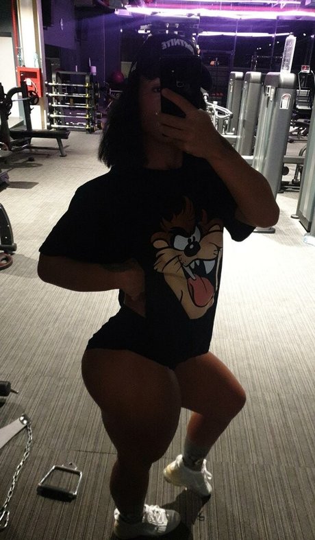 BBCシャワーオンリーファンズ ホットxxx ギャラリー