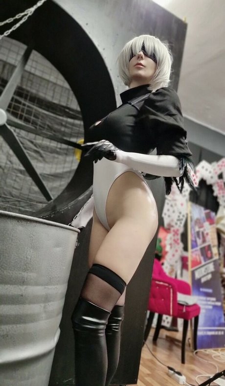 アマチュア熟女オンリーファンズ アート裸 ギャラリー