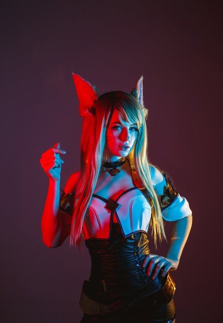 赤毛の熟女オンリーファンズ ヌード 写真