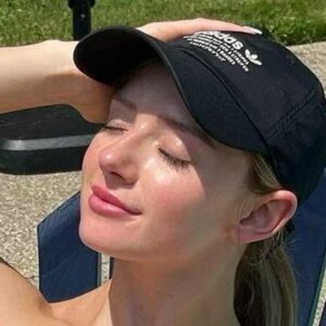 Miranda Cohen セックスモデル 画像