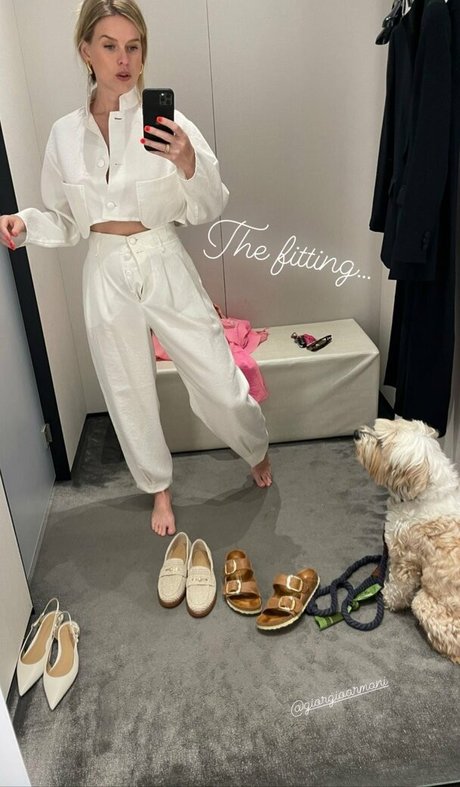 アナルトランスオンリーファンズ セクシー ギャラリー