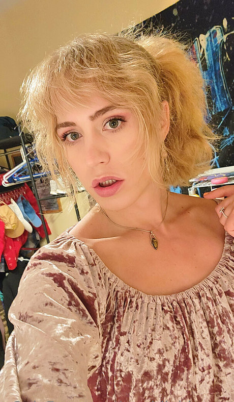 ワイドオンリーファン ホット 写真