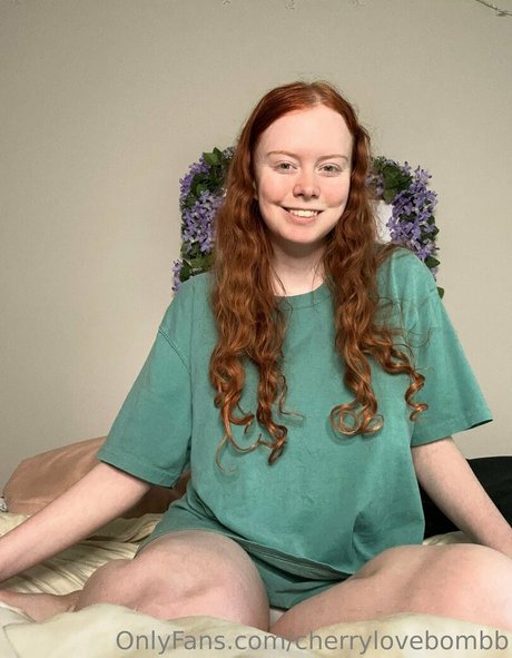 黒檀のお尻オンリーファンズ セクシーヌード 写真