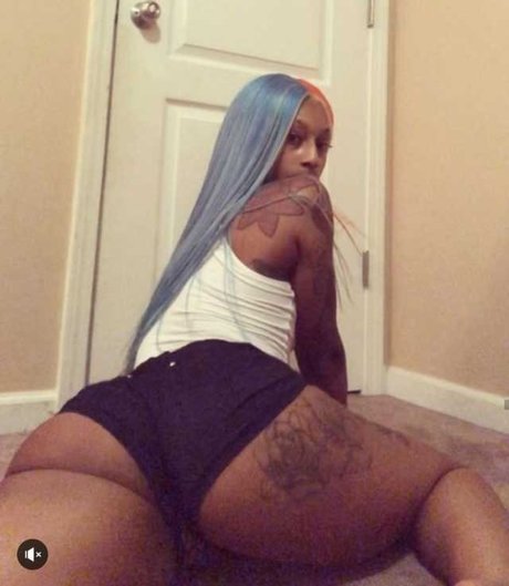 Mizz Twerksum ポルノスター パーフェクト 写真