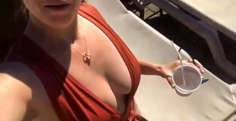 Chrissie Mayr 素敵なポルノスター 画像
