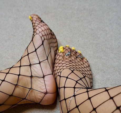 ランジェリーヌードオンリーファンズ 無料セクシー ギャラリー