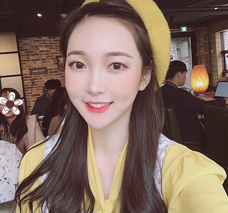 Eunzel ASMR HD女優 写真