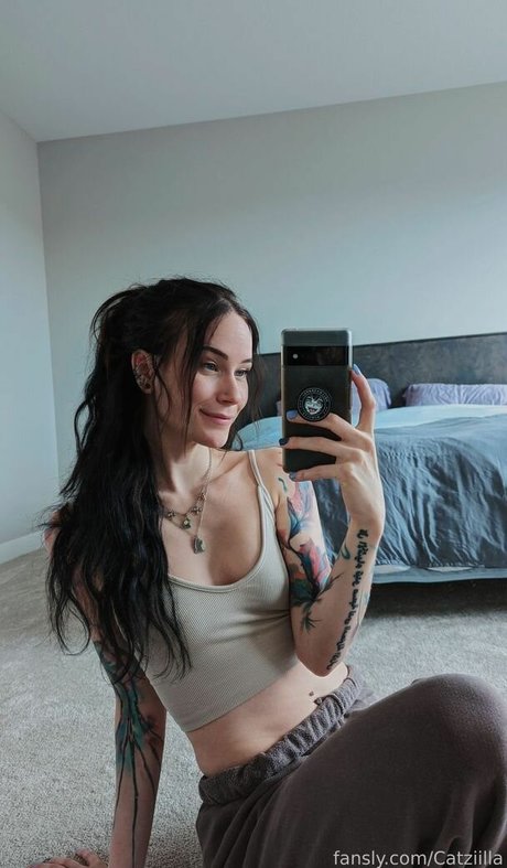 パンツ オンリーファンズ 可愛い 写真