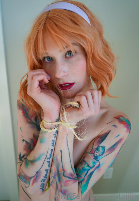 Catzilla ヌードモデル 写真