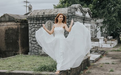 Elizabeth Zharoff ヌードスター 写真