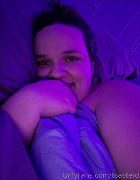 toasterd 裸の女優 画像