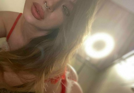 agata yourmiss xxxポルノスター 写真