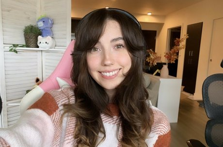 美しいフェラチオオンリーファンズ ホットヌード 写真