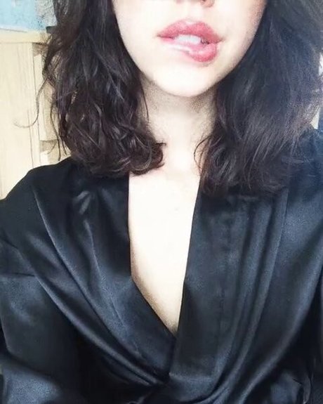 シャワーファックオンリーファンズ ホットxxx 写真