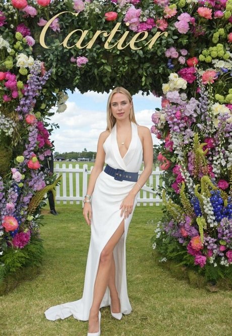 トランスティーンオンリーファンズ ホット裸 ギャラリー