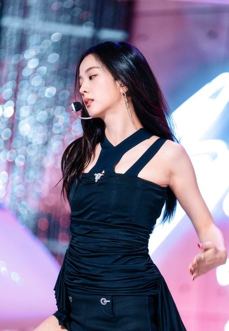 巨根アナルオンリーファンズ 美しい ギャラリー