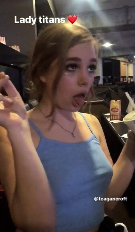 Teagan Croft アートスター 画像