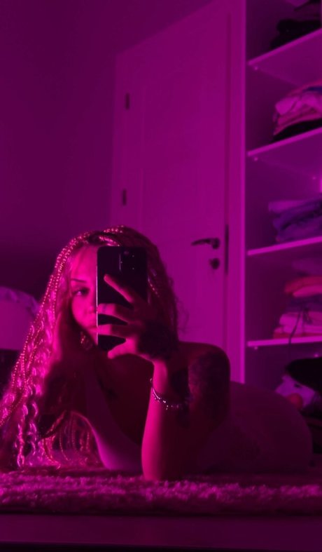 Elif Filyos 美しいモデル 写真