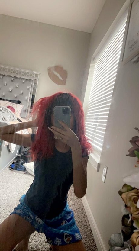 cutiewet 美しいモデル 写真