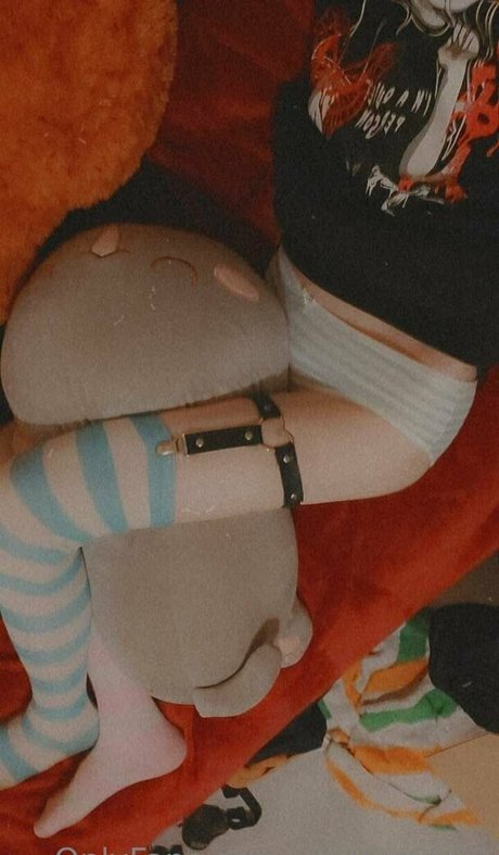 アマチュア熟女オンリーファンズ セクシーヌード 写真