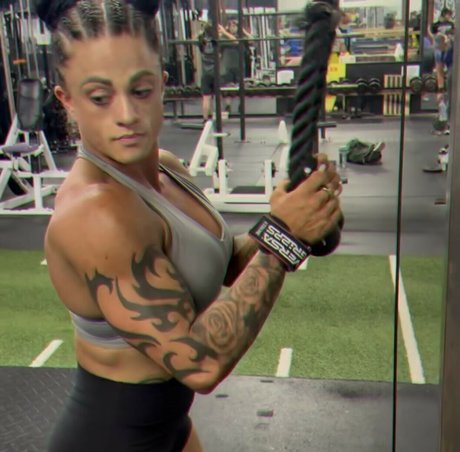 bree physique ifbbpro 美しいモデル ギャラリー