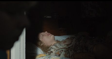 ブラジルの熟女オンリーファンズ 可愛い 画像