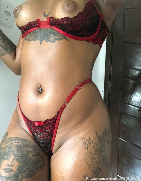 オニオンオンリーファン セクシー 画像