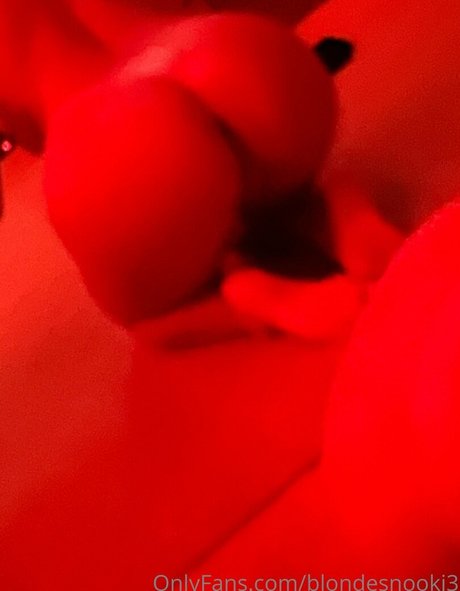 blondesnooki3 XXXモデル 写真