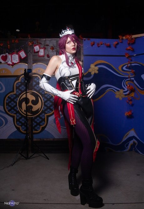 黒のランジェリーオンリーファンズ 無料ポルノ 画像