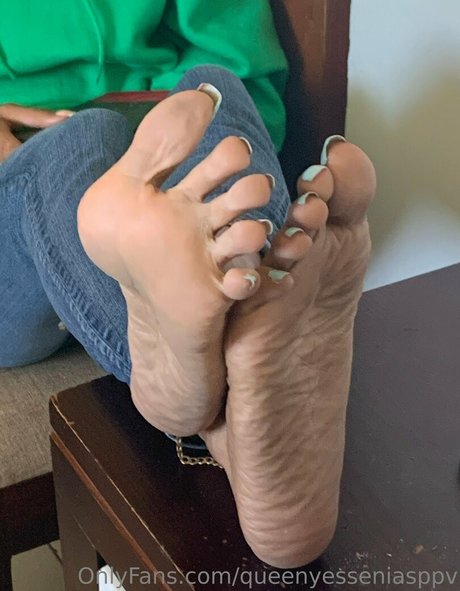 queenyesseniasppv スター ヌード アーカイブ