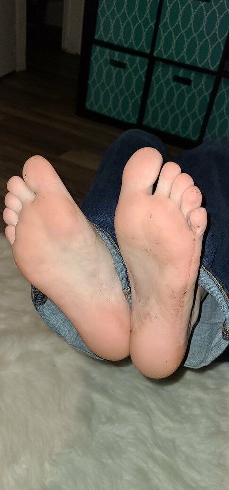 逆輪姦 オンリーファンズ 無料裸 写真