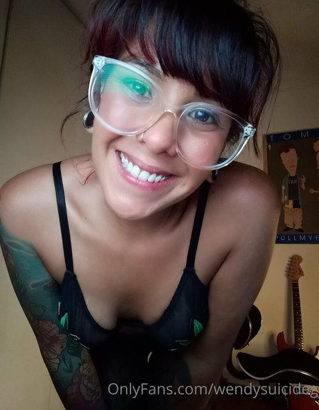 wendysuicideg ヌードモデル アーカイブ