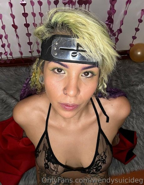 wendysuicideg 高品質モデル 画像