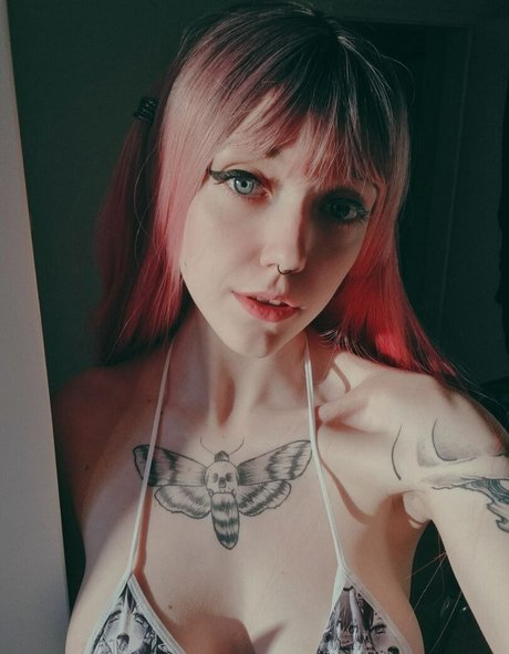 毛深いアナルオンリーファンズ アートヌード 写真