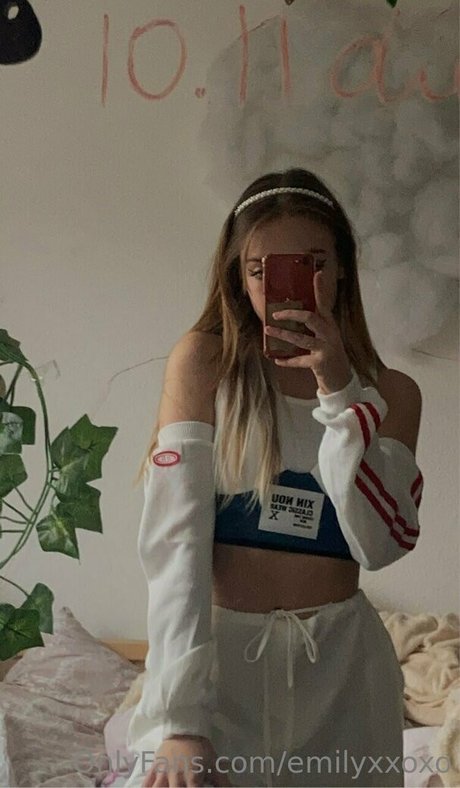 emilyxxoxo 高品質スター 写真