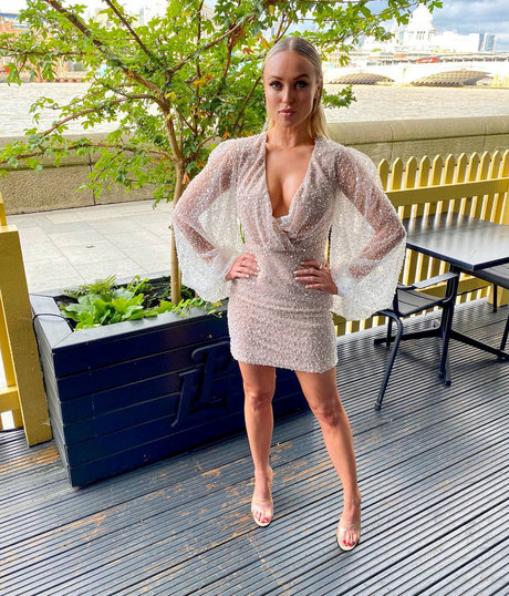 Jorgie Porter セックスモデル ギャラリー