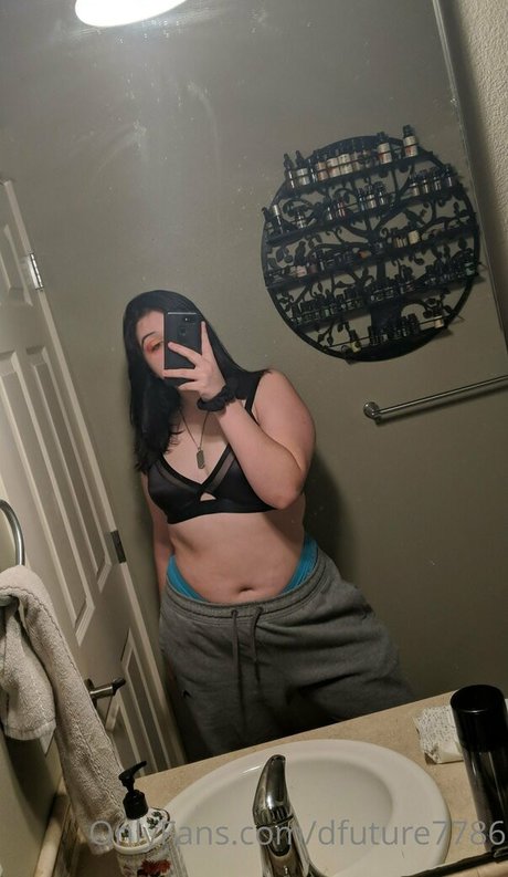 dfuture7786 HDスター 写真