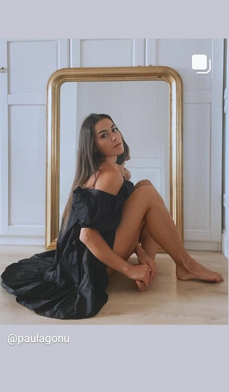 paulagonu 美しい女優 画像