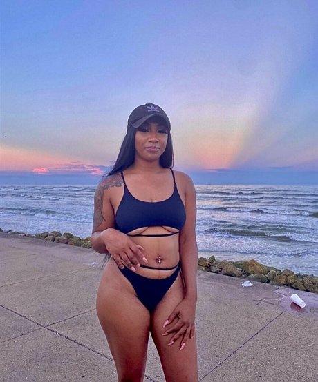 pressuremodelsexplicit スター ヌード 画像