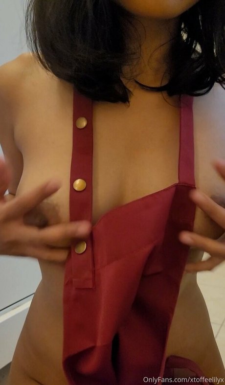 セクシーな赤毛のオンリーファンズ ベスト 写真