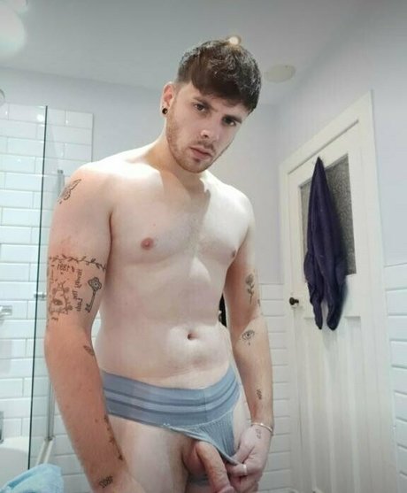 逆輪姦 オンリーファンズ アートxxx 画像