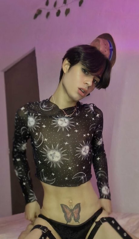 Yairestradah ポルノスター セクシー 画像