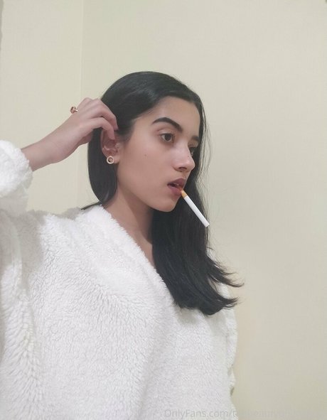 thebeautyofsmoking 高品質のスター 画像