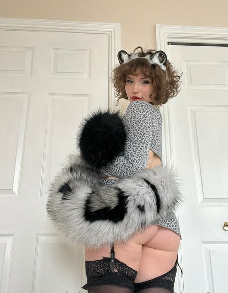 黒檀BDSMオンリーファンズ ポルノ 写真