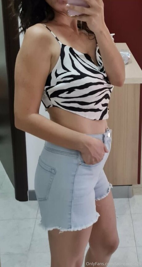 SexyLatinaWife 最高のスター 写真