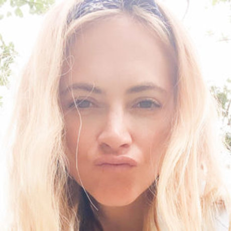 Emily Wickersham 美しいスター ギャラリー